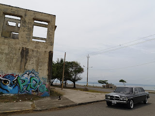 COSTA-RICA-GRAFFITI.-MERCEDES-LIMO-W123-TOURS3fce1b96d4d2d66f.jpg