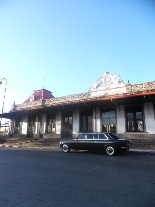 estacion-de-ferrocarril-del-atlantico-costa-rica-LIMOSINA24c94f18914fc6e1.jpg