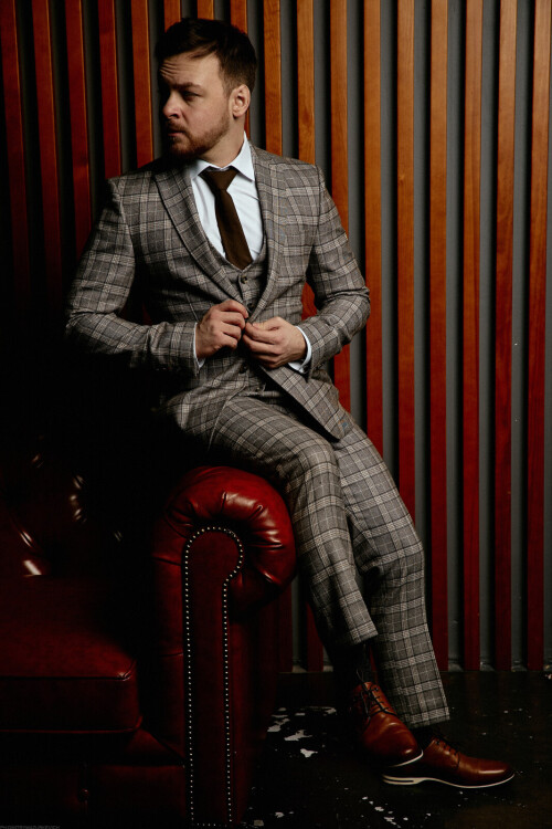 Oleg-Fishelev1d1bef65c3585402c.jpg